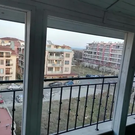 Fancy Flat In Nessebar Apartament